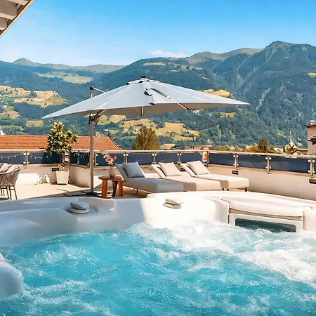 Cloud 9 - Private Whirlpool & Rooftop Terrace بيت للعطل *