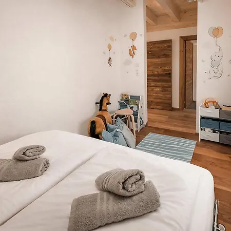Cloud 9 - Private Whirlpool & Rooftop Terrace Fügen